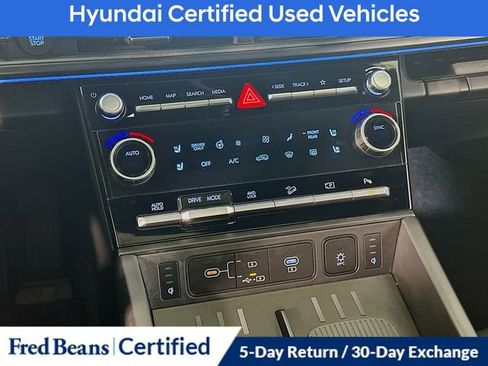 Certified 2025 Hyundai Santa Fe Calligraphy image 27