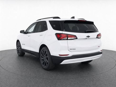 Used 2022 Chevrolet Equinox RS FWD image 7