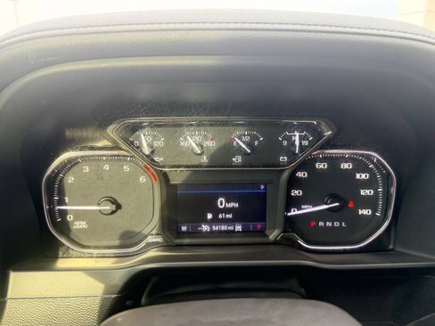 Used 2021 GMC Sierra 1500 AT4 AWD/4WD image 13