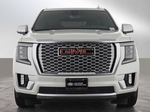 Used 2021 GMC Yukon XL Denali w/ Denali Ultimate Package image 8