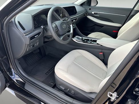 Used 2023 Hyundai Sonata SEL w/ Convenience Package FWD image 11