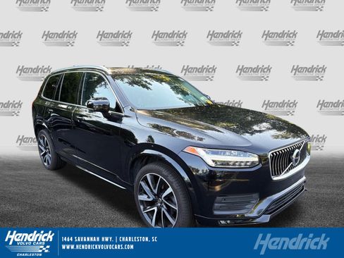 Used 2022 Volvo XC90 T6 Momentum w/ Climate Package AWD/4WD image 1