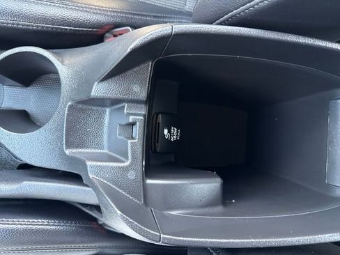 Used 2015 Hyundai Veloster w/ Option Group 03 FWD image 25