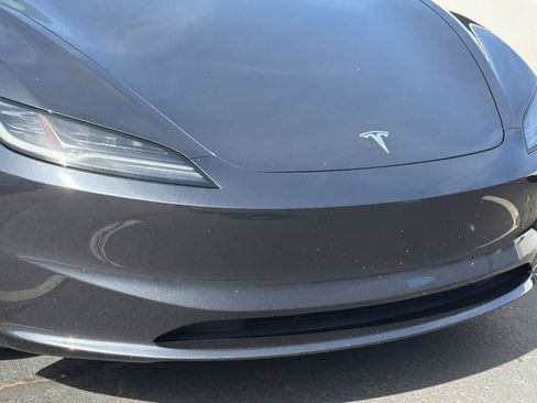 Used 2024 Tesla Model 3 Standard Range RWD image 8