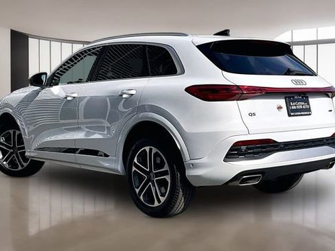 Used 2025 Audi Q5 Premium w/ Convenience Package AWD/4WD image 4