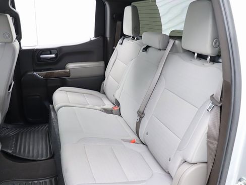 Used 2020 GMC Sierra 1500 SLE w/ SLE Value Package image 21
