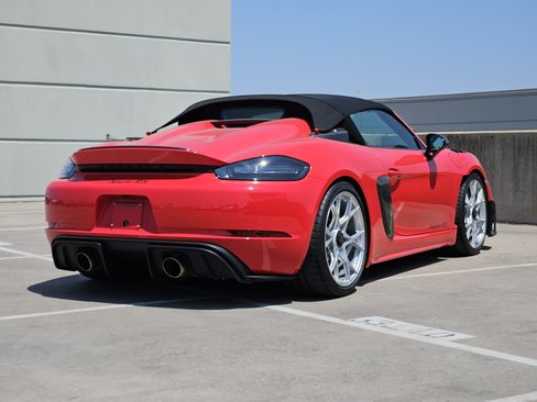 Certified 2025 Porsche 718 Boxster Spyder RS RWD image 8