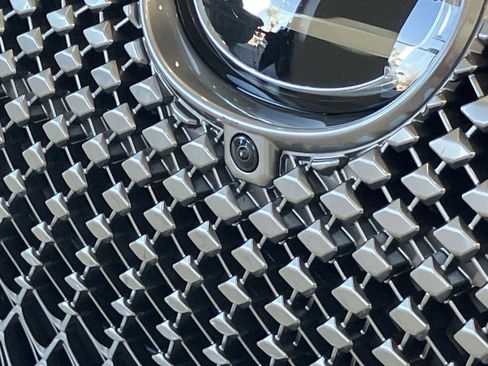 Used 2025 Lexus LC 500 Convertible w/ Touring Package image 10