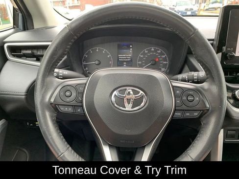 Used 2023 Toyota Corolla Cross LE w/ Moonroof Package AWD/4WD image 18