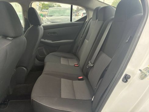 Used 2025 Nissan Sentra SV FWD image 20