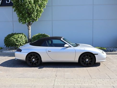 Used 2002 Porsche 911 Carrera RWD image 5