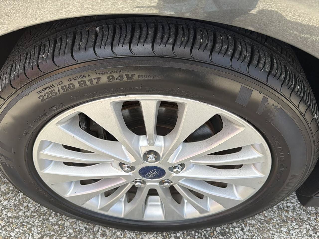 Used 2018 Ford C-MAX SE w/ Cold Weather Package FWD image 8