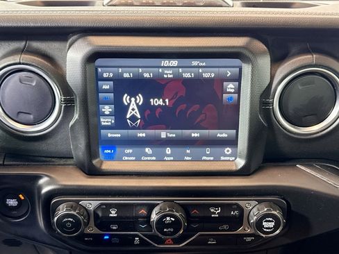 Used 2022 Jeep Wrangler Unlimited Rubicon 4xe image 15