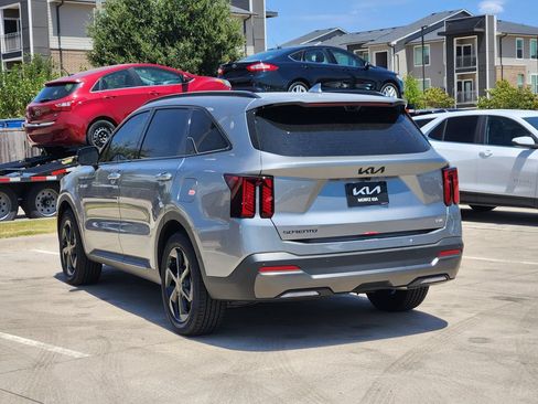 New 2026 Kia Sorento SX Prestige AWD/4WD image 4