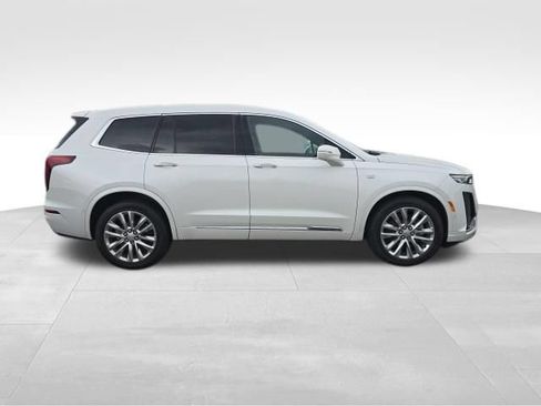 Used 2020 Cadillac XT6 Premium Luxury FWD image 11