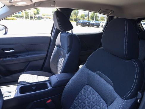 New 2026 Nissan Kicks SV w/ Cold Weather Package FWD image 15