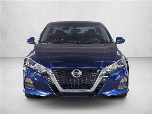 Used 2019 Nissan Altima 2.5 S image 2