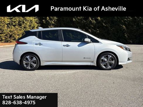 Used 2018 Nissan Leaf SV w/ SV Technology Package image 6