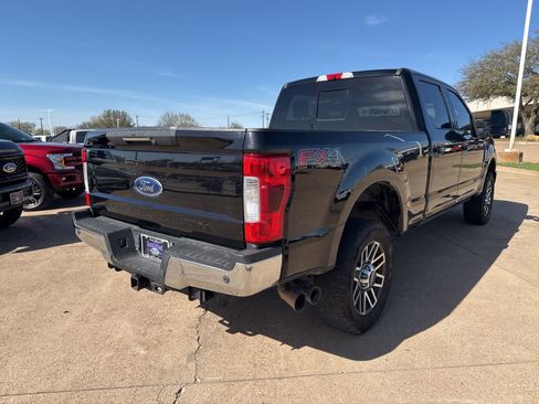 Used 2019 Ford F250 Lariat w/ Lariat Ultimate Package image 7