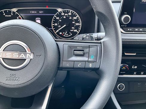 Certified 2023 Nissan Rogue SV image 19