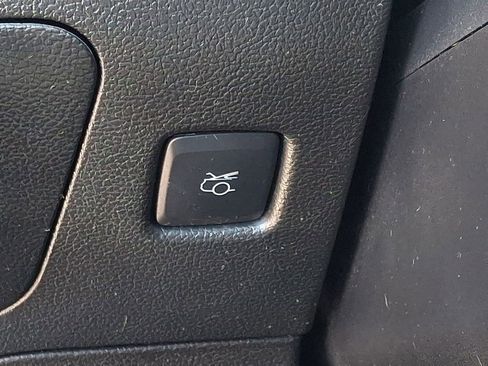 Used 2017 Ford Mustang Shelby GT350 w/ Electronics Package RWD image 26