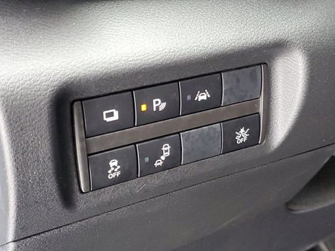 Certified 2024 Nissan Kicks S image 7