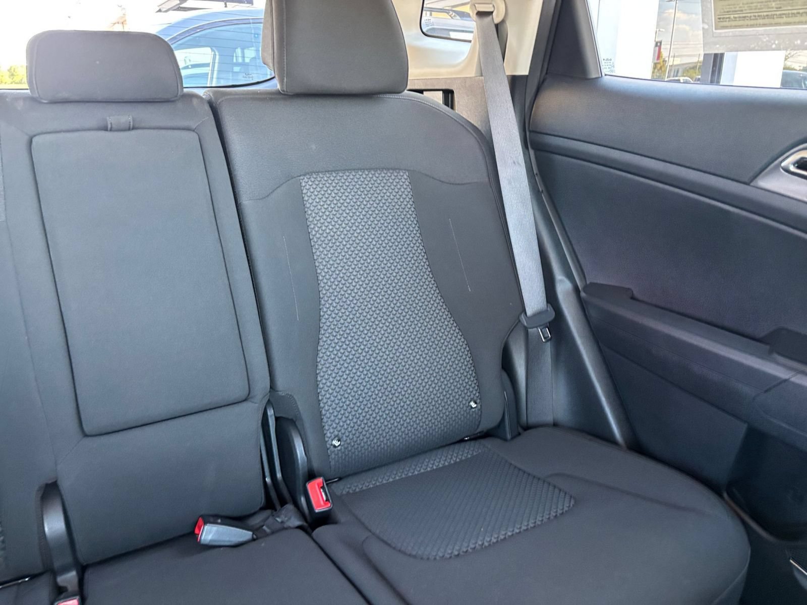 Used 2026 Kia Sportage LX FWD image 36