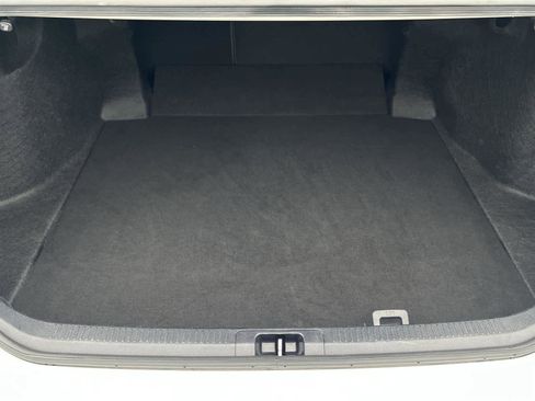 Used 2023 Toyota Camry SE image 15