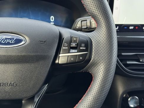 Certified 2023 Ford Escape ST-Line Elite w/ Premium Technology Package image 26