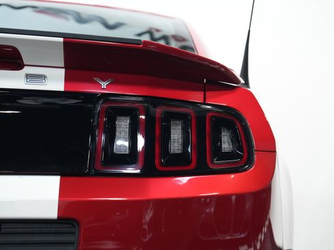 Used 2013 Ford Mustang Shelby GT500 w/ Electronics Pkg image 16