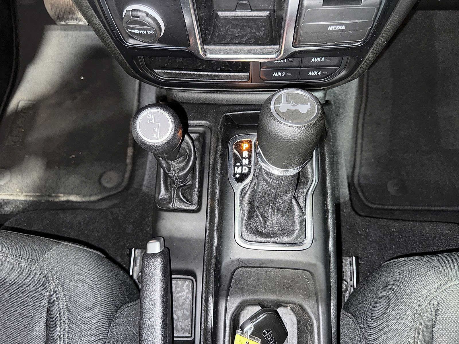 Used 2021 Jeep Wrangler Sport AWD/4WD image 26