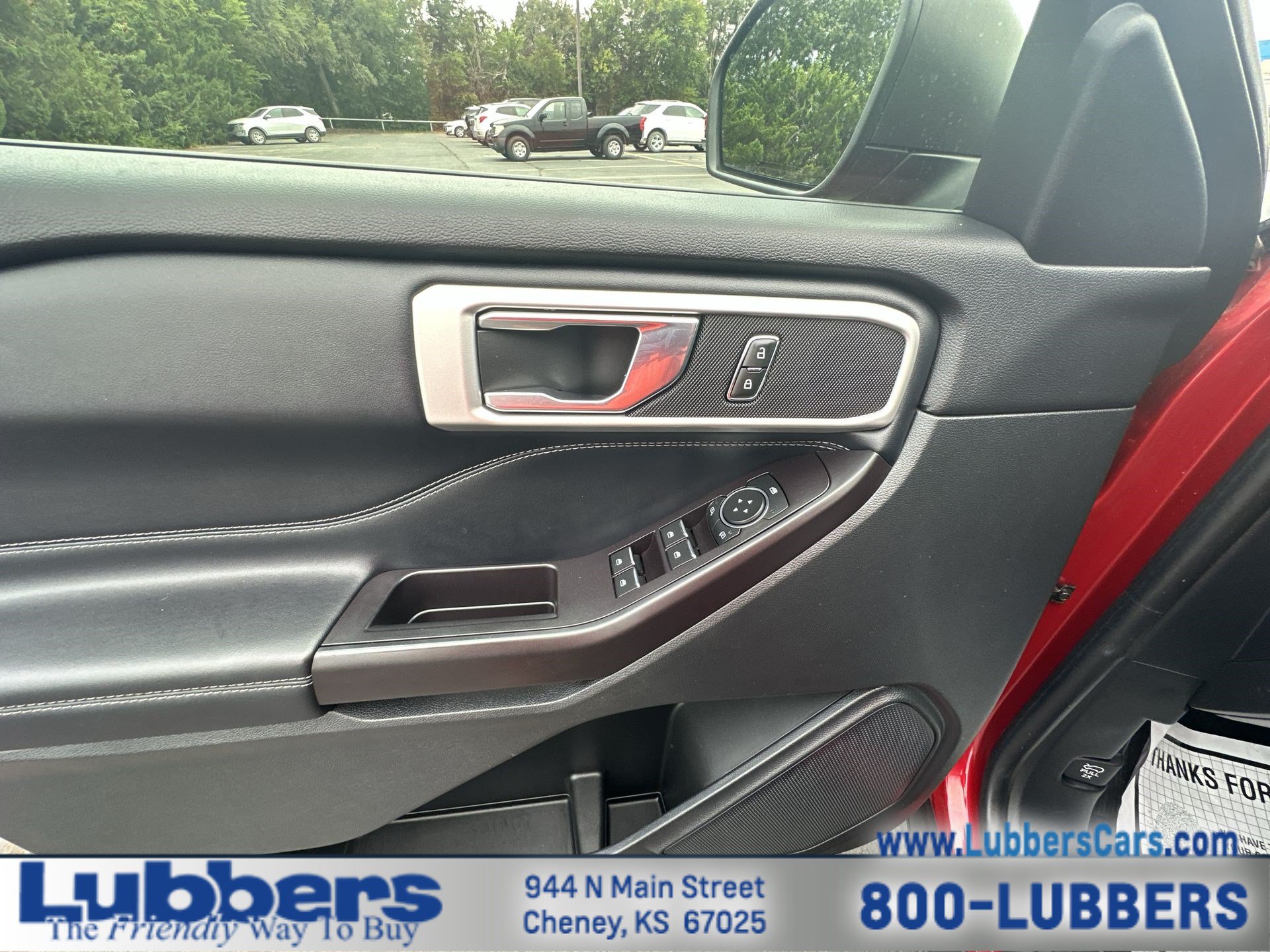 Used 2020 Ford Explorer XLT w/ Equipment Group 202A AWD/4WD image 13
