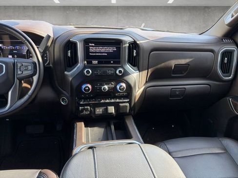 Used 2023 GMC Sierra 2500 Denali w/ Denali Ultimate Package AWD/4WD image 3