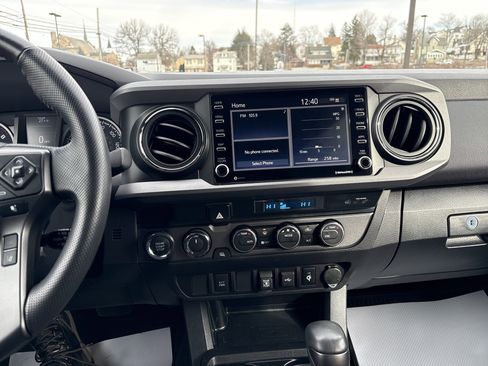 Used 2023 Toyota Tacoma TRD Sport image 24