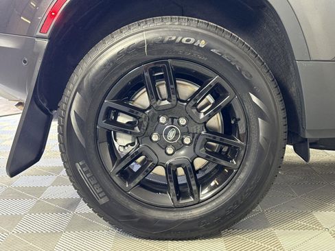 Certified 2025 Land Rover Defender 110 S image 35