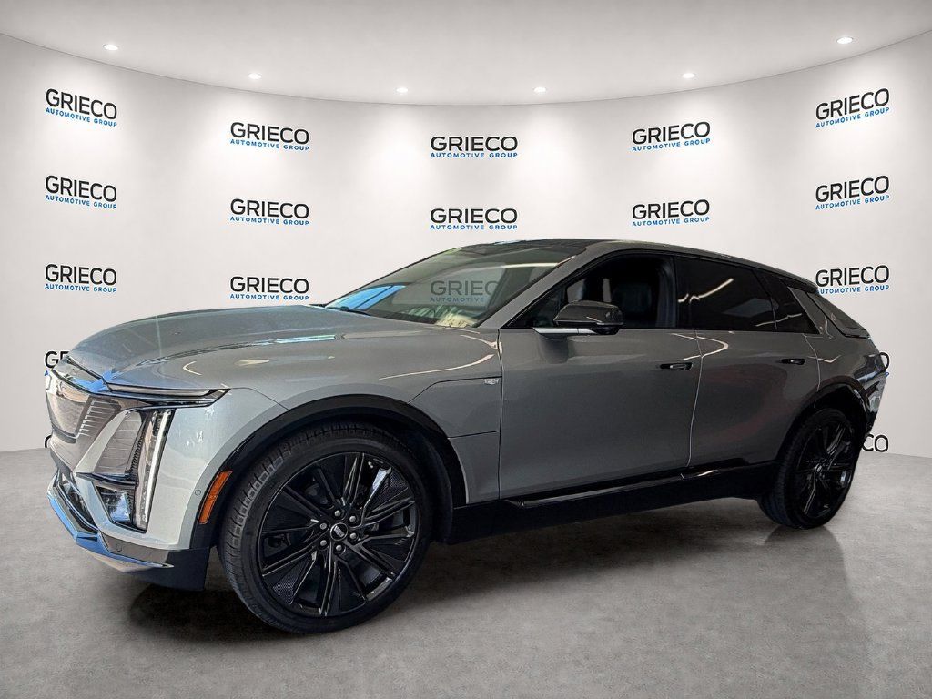 Used 2025 Cadillac Lyriq Sport w/ LPO, Floor Liner Package AWD/4WD image 3
