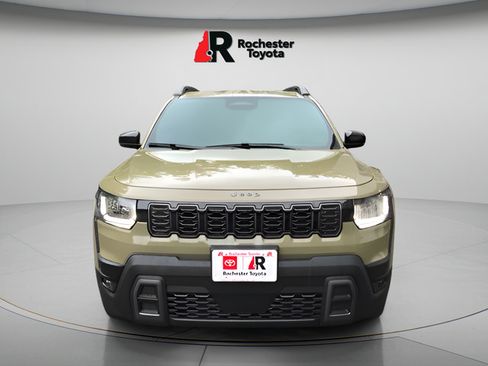 Used 2026 Jeep Cherokee Limited AWD/4WD image 2
