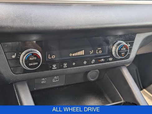 Used 2023 Mitsubishi Outlander SE AWD/4WD image 26