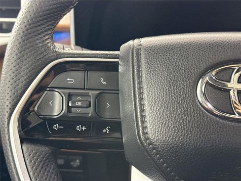 Used 2022 Toyota Tundra 1794 Edition image 16
