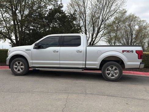 Used 2018 Ford F150 XLT w/ Equipment Group 302A Luxury image 3