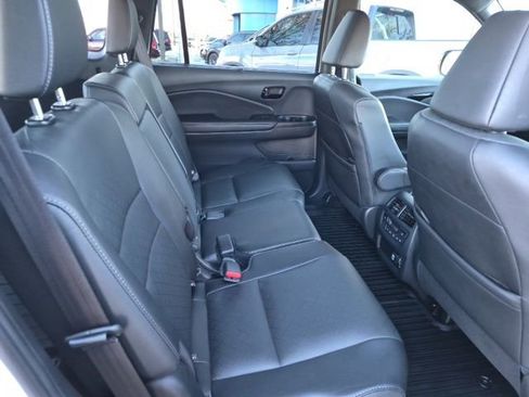 Certified 2023 Honda Passport Elite image 37