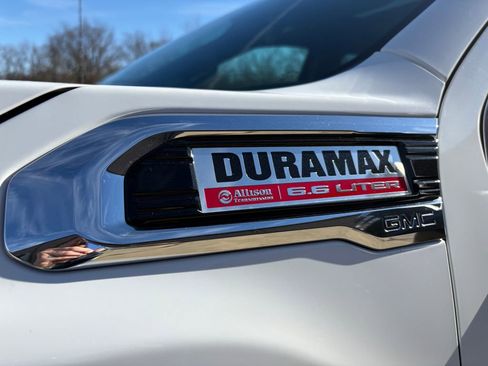 Used 2021 GMC Sierra 2500 SLT w/ SLT Premium Package image 13