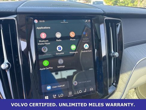 Certified 2024 Volvo XC60 T8 Ultimate w/ Protection Package Premier AWD/4WD image 20