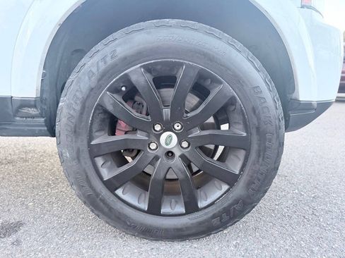 Used 2013 Land Rover LR4 HSE AWD/4WD image 26