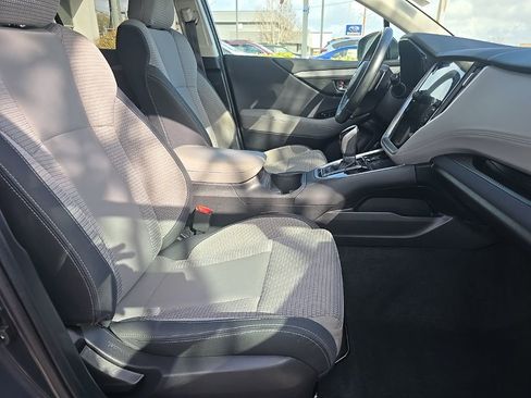 Used 2023 Subaru Outback Premium image 33