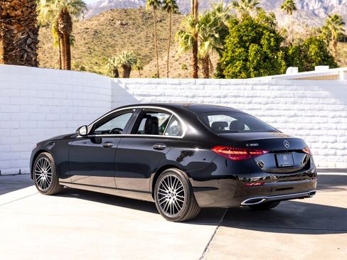 Used 2025 Mercedes-Benz C 300 Sedan image 11