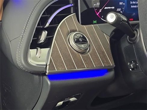 Used 2025 Mercedes-Benz E 53 AMG e 4MATIC Sedan image 18