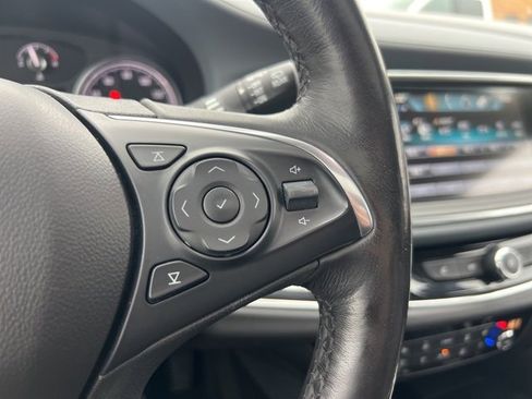 Used 2018 Buick Enclave Premium w/ Experience Buick Package image 12