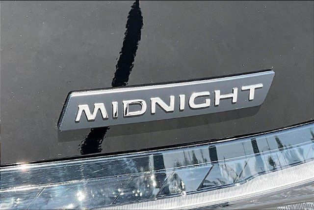 New 2027 Nissan Sentra SR w/ SR All Weather Package FWD image 8