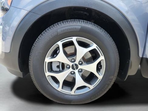 Certified 2022 Kia Telluride EX FWD image 30